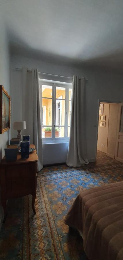 Jolie Maison De Ville La Petite Magnanerie Ла-Рок-д'Антерон Экстерьер фото